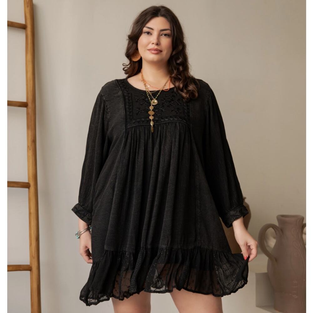 Young Threads Black Embroidered Babydoll Dress 1X NWT Ruffle Hem - Boho Artisan - Picture 3 of 8